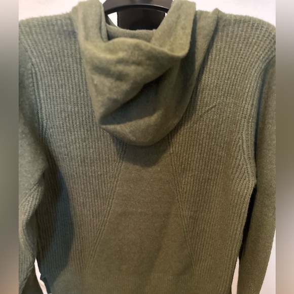 Witty Fox Women's Textured Hoodie Sweater. Green. Size Small. NWOT - Picture 6 of 10